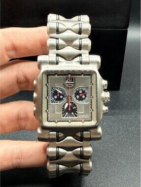 Oakley Minute Machine Gen 1 Titanium Silver Dial Watch